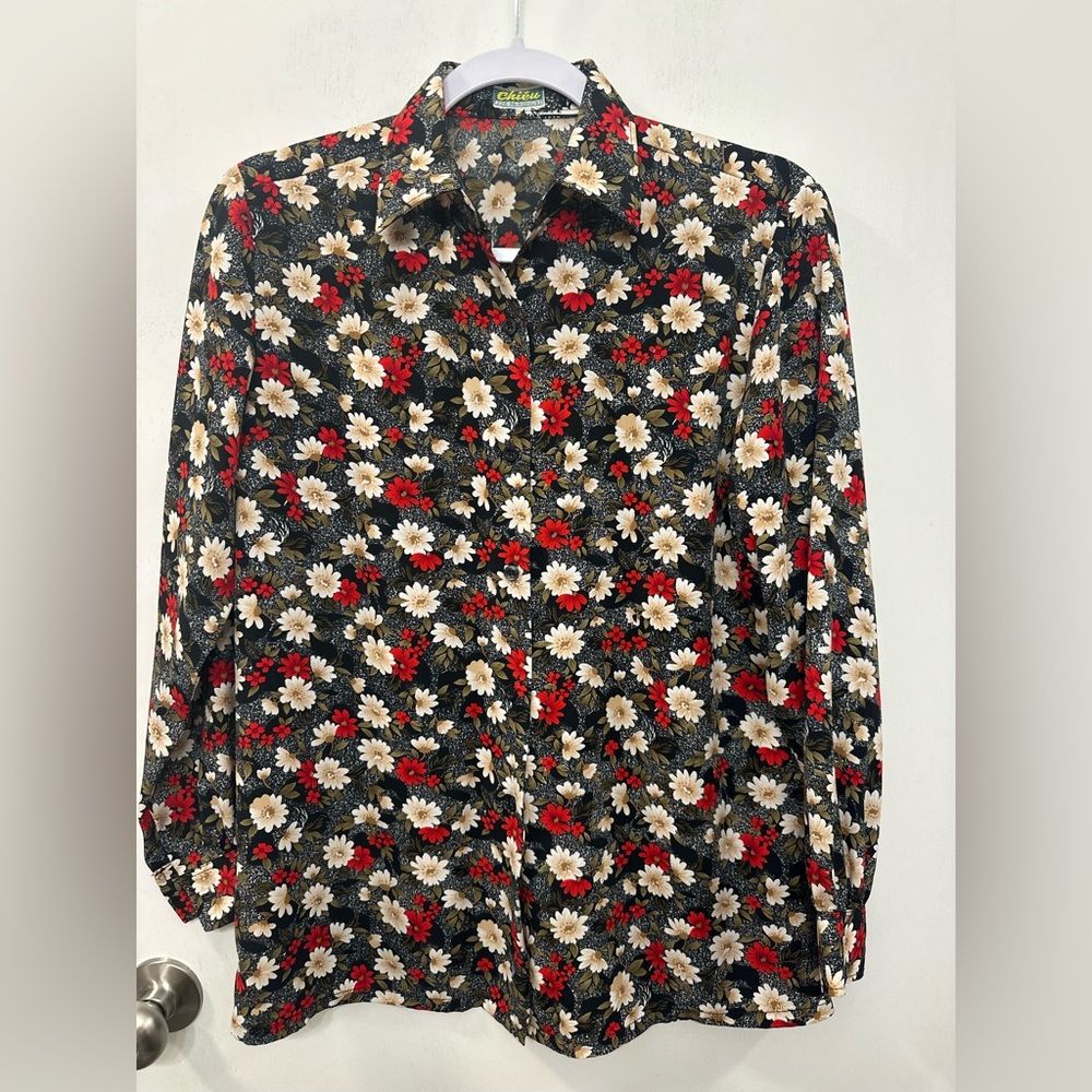 CHIEU Vintage Floral blouse size Med